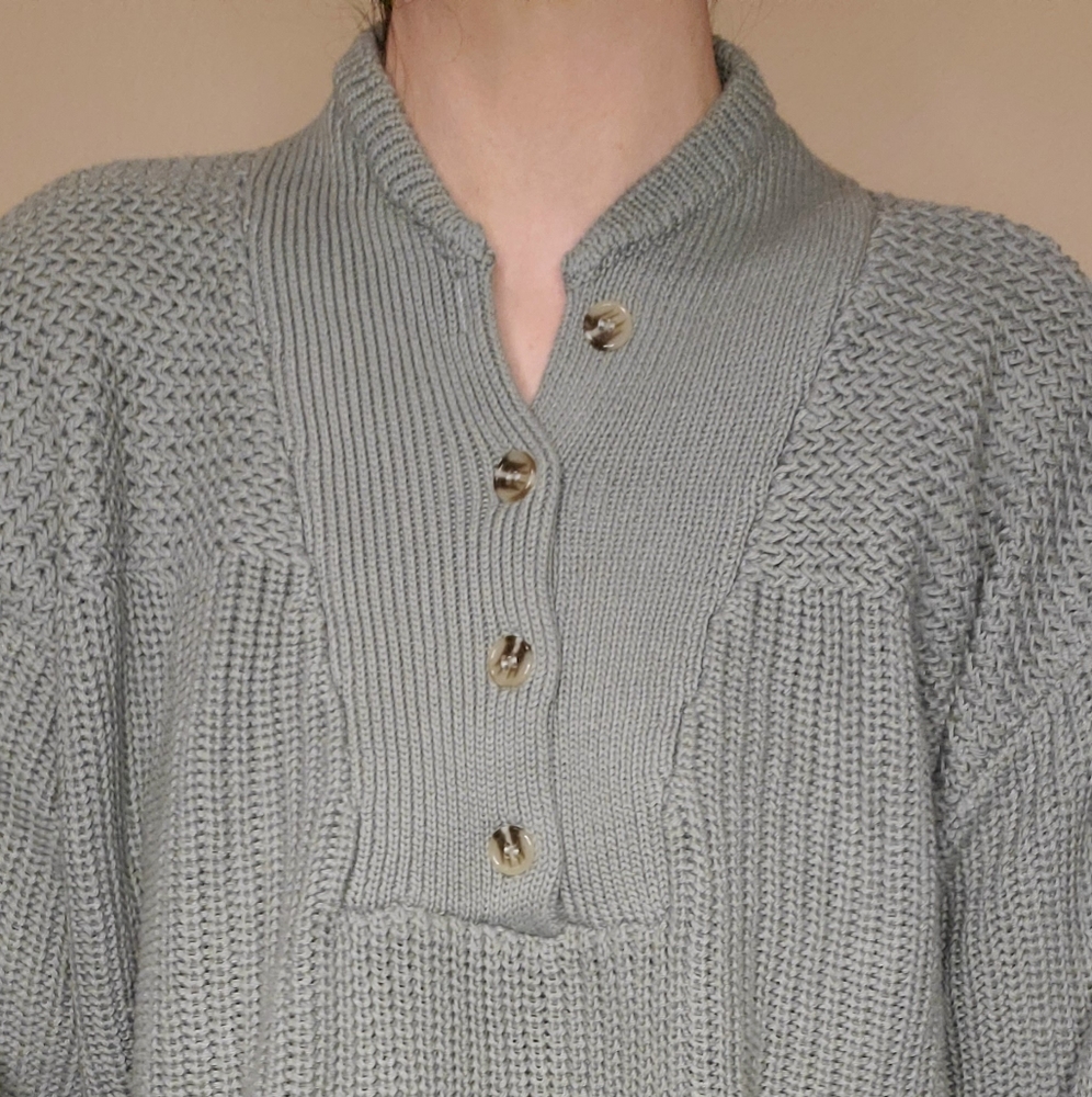M Forever 21 sage green knit sweater loose boxy - Picture 2 of 8